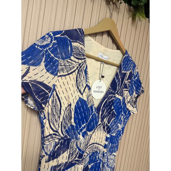 Lost + Wander Bellflower Midi Dress in Blue Floral Medium - Picture 4 of 12